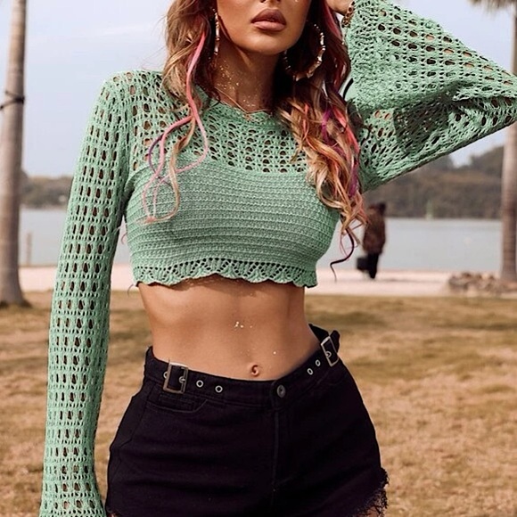 Nwt, Lavishly Paris Women’s Green Knitted Crop Top Sweater - Picture 4 of 16